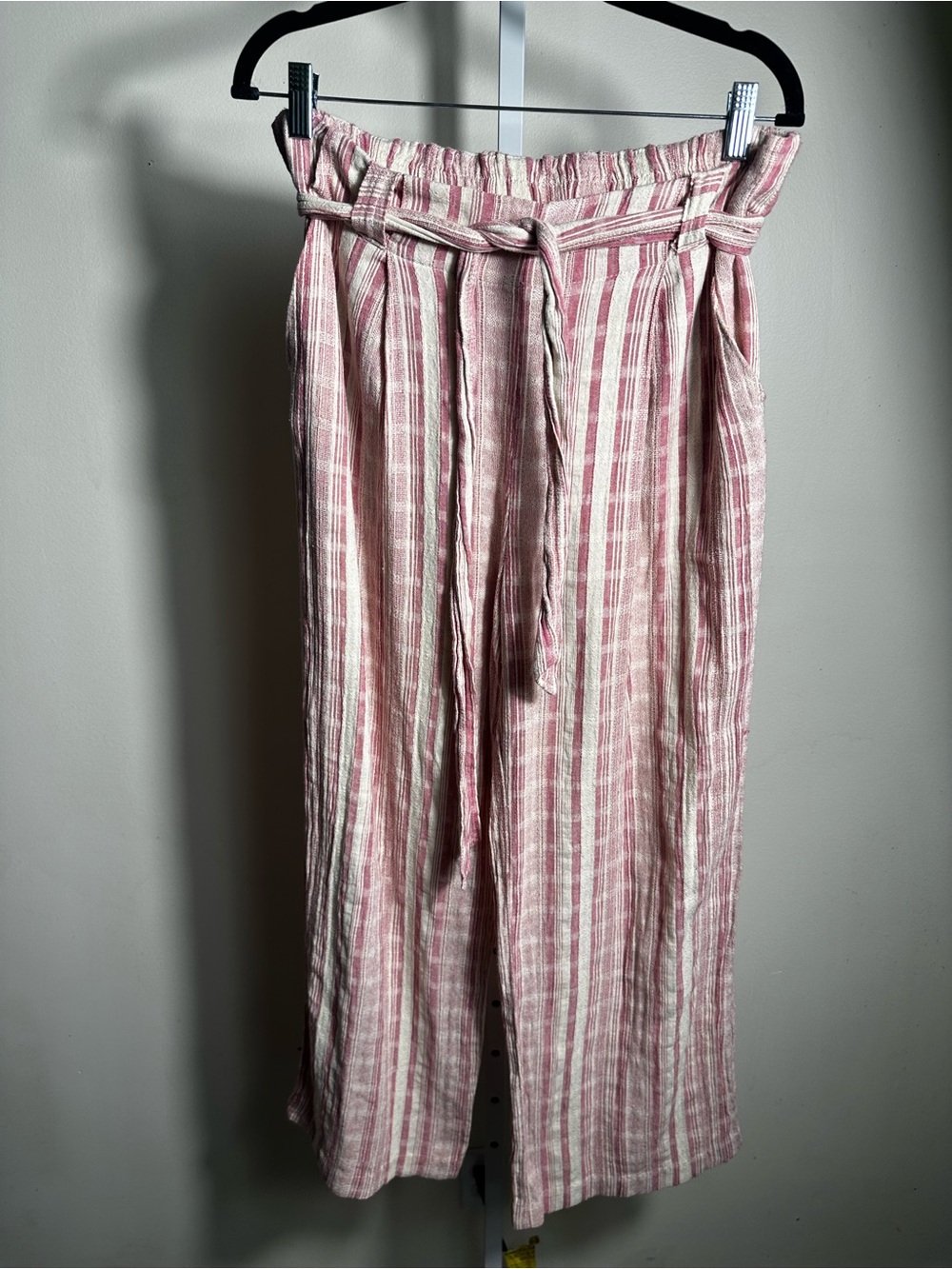 P243. Saturday Sunday Women’s Pink Striped Paperbag Waist Pants